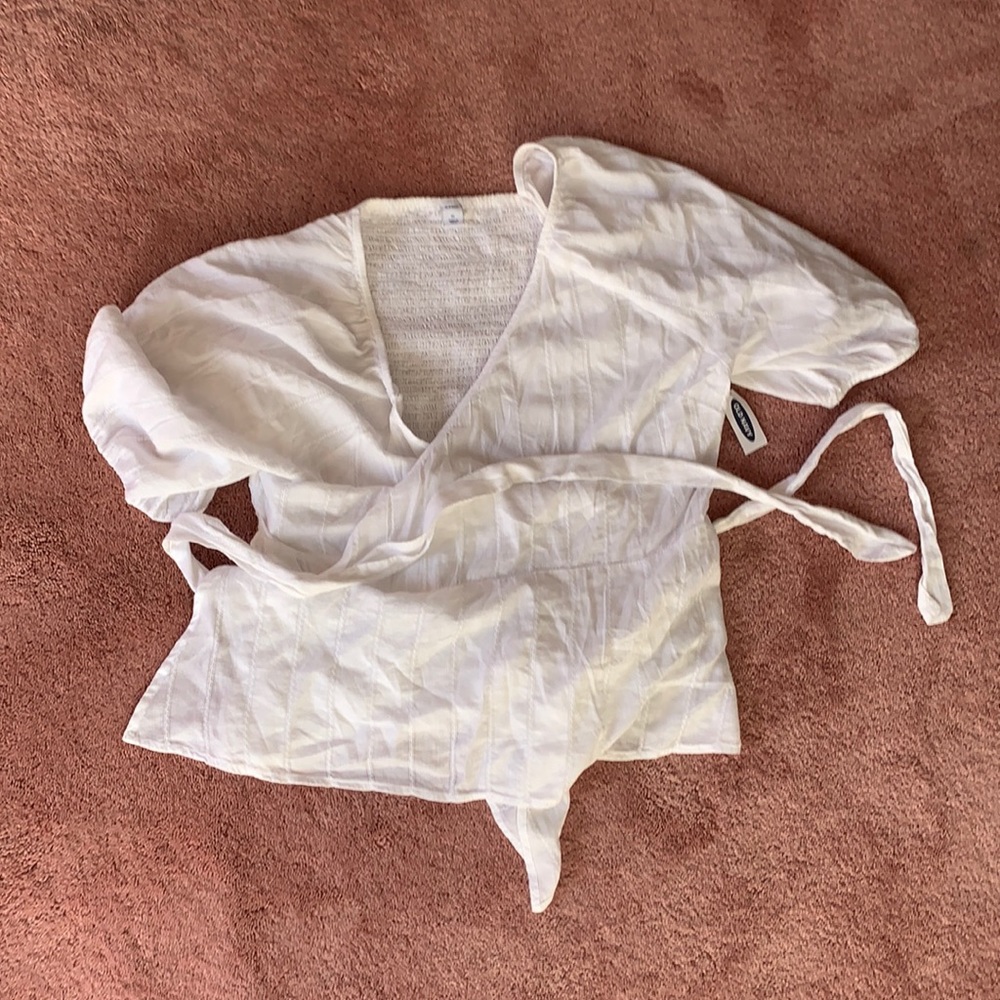 New old navy wrap top